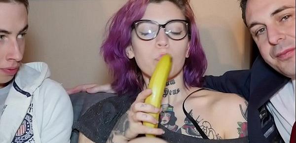  ALISON GUGLIELMETTI PUT A BANANA IN HER PUSSY IN FRONT OF MAX FELICITAS AND ANDR